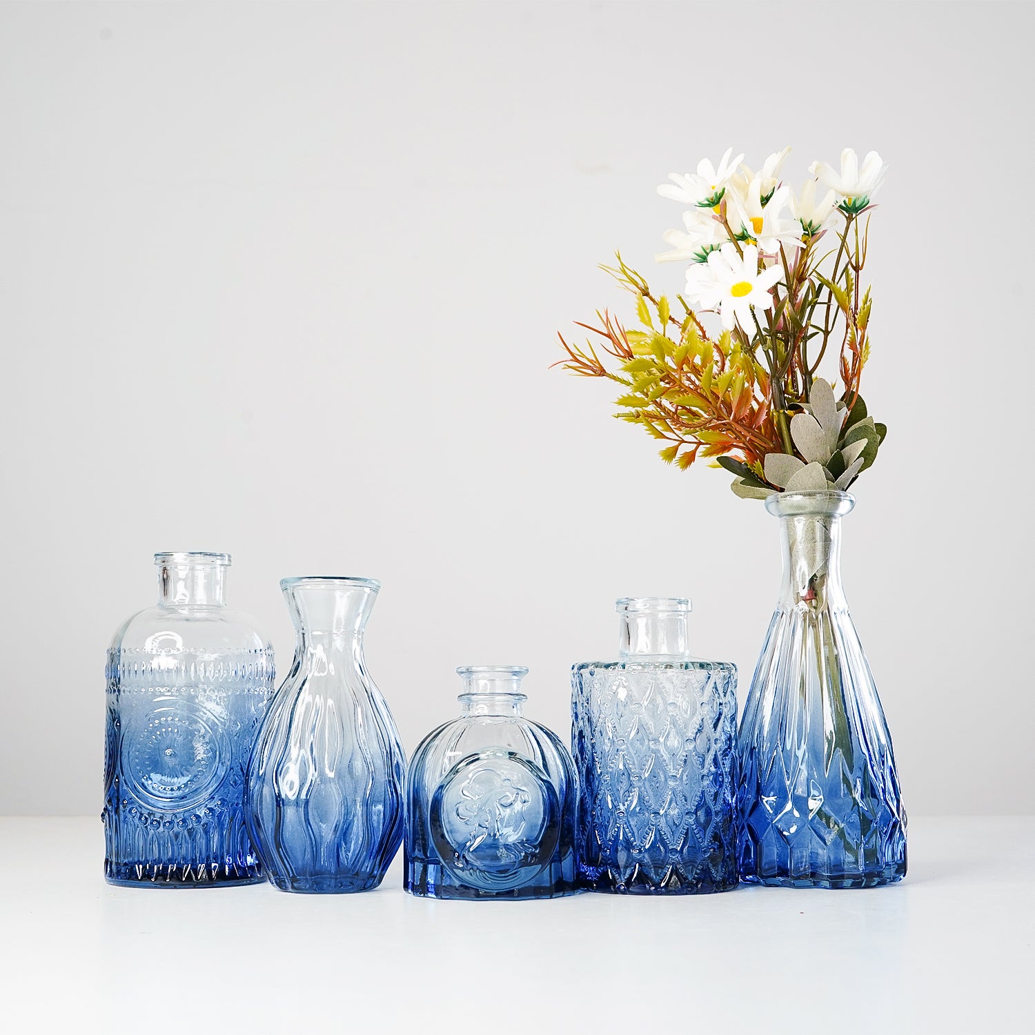 Glass Bud Vases Set of 5 for Home Decor , Table Decoration & Gifting