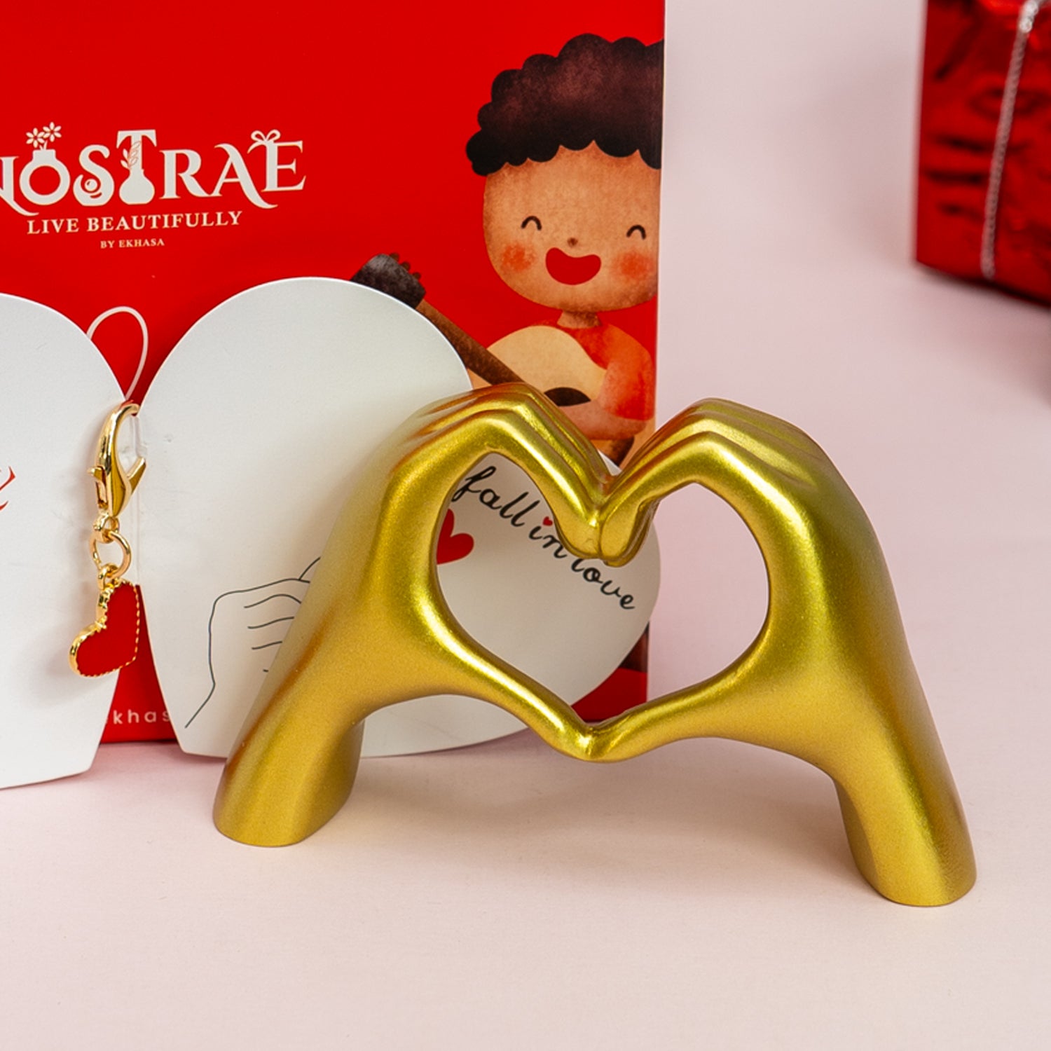 Resin Heart Shaped Love Hands Showpiece Gift Box for Valentines Day & Gifting
