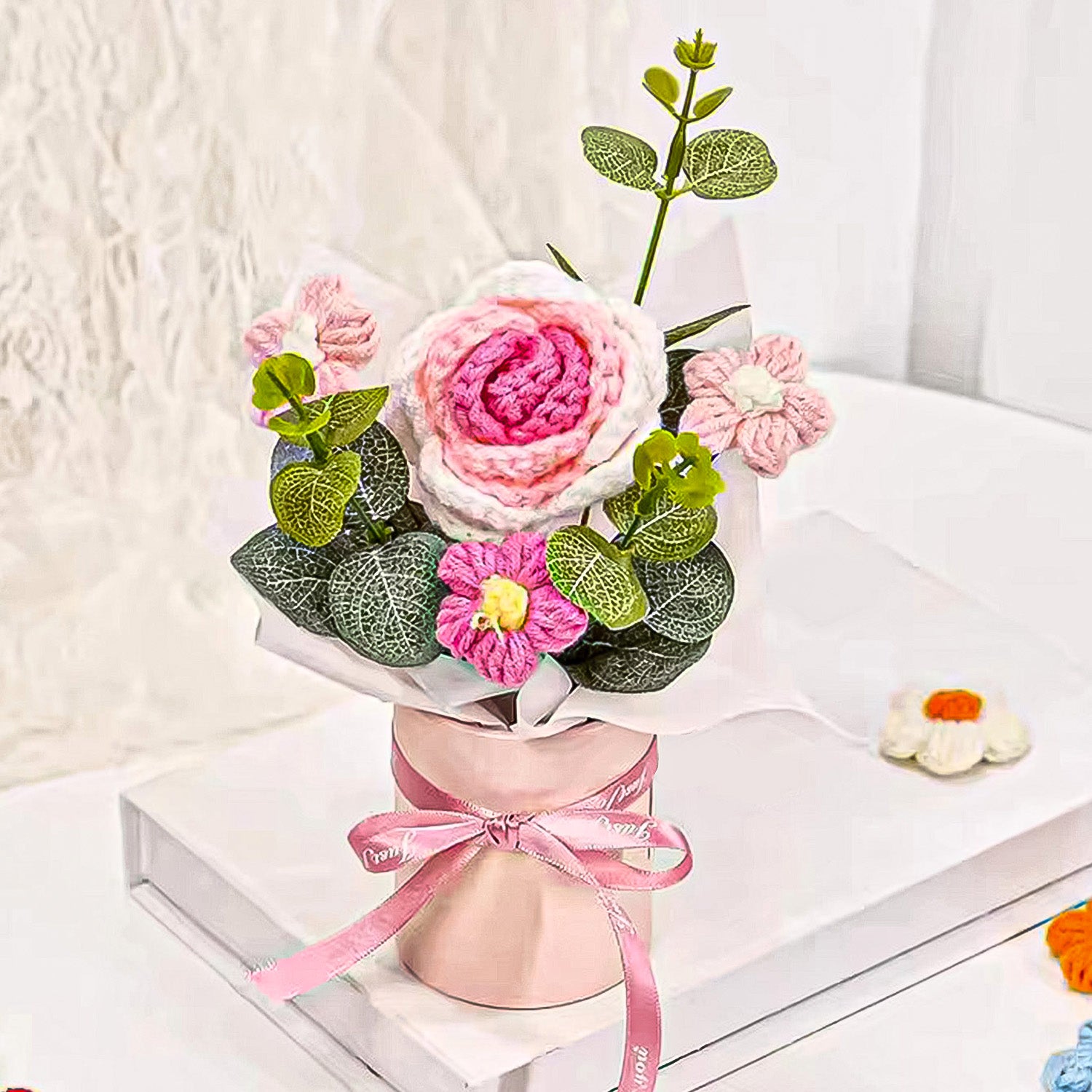 Pink & White Crochet Flowers Bouquet for Home Decor & Gifting