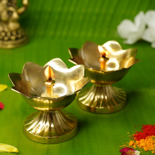 Ekhasa 100% Pure Brass Diya for Puja | Deepam Kundulu Pooja Diya | Pital Diya for Puja | Dipak Diva Deepas for Pooja | Brass Diyas for Pooja Set of 2 | Niranjan Diya Deepak for Diwali & Return Gifts