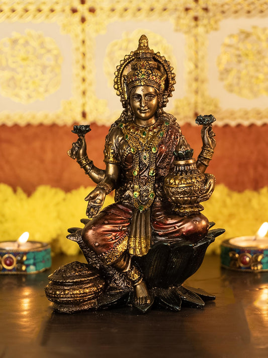 Ekhasa Lakshmi Devi Idol for Pooja Room or Varalakshmi Vratam | Laxmi Idol or Laxmi Murti for Home Puja | Varalakshmi Pooja Idol | Goddess Lakshmi or Mahalakshmi Idol for Gift (Handpainted)